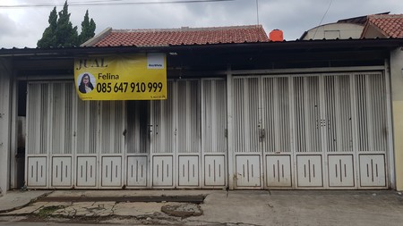 Rumah dan Ruang Usaha di Arcamanik Bandung