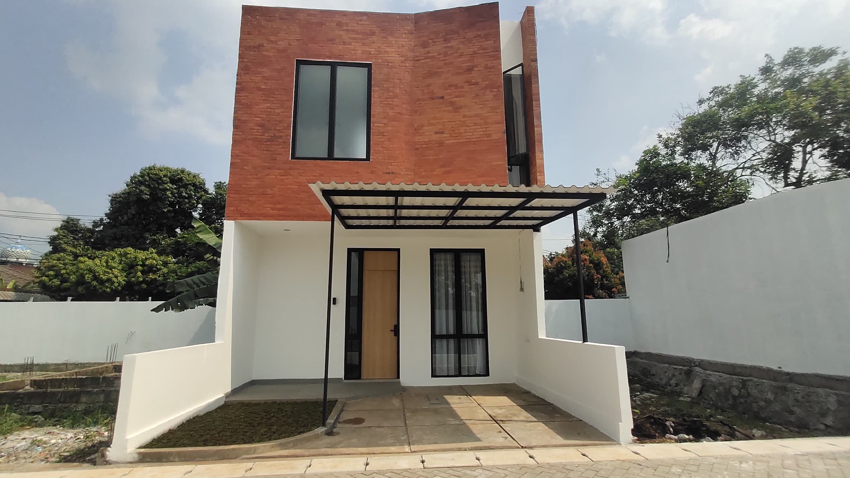 Dijual rumah baru/ Primary di Cluster The Grand Mansion,Cisauk - BSD