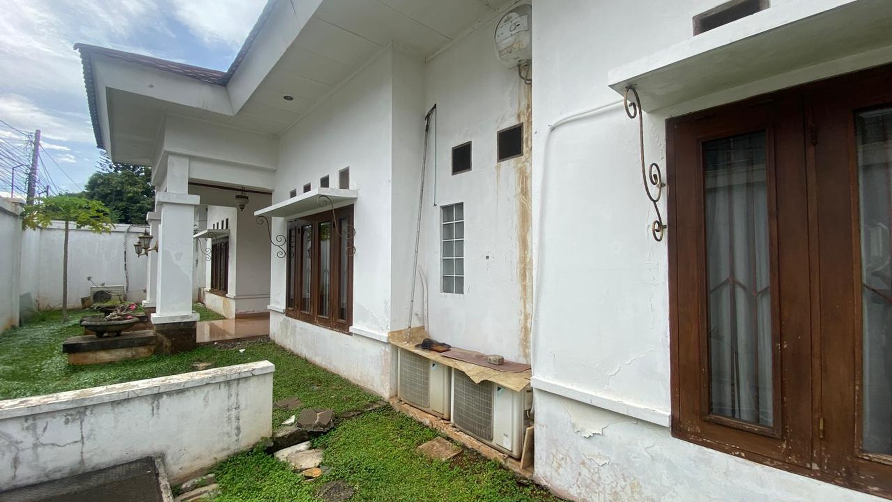 Dijual Rumah Mewah di Cinere Kolam Renang Ruang Luas