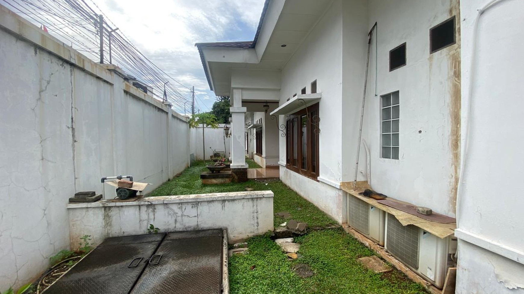 Dijual Rumah Mewah di Cinere Kolam Renang Ruang Luas