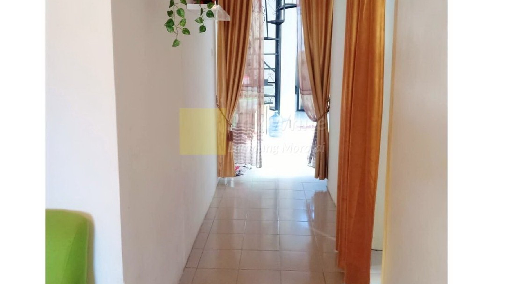 Dijual rumah 2 lantai