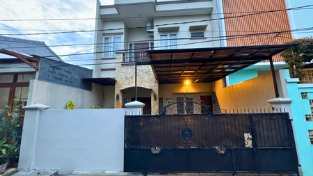 Dijual Rumah Bagus 2 Lantai Siap Huni Furnished Di Duren Sawit, Jakarta TImur