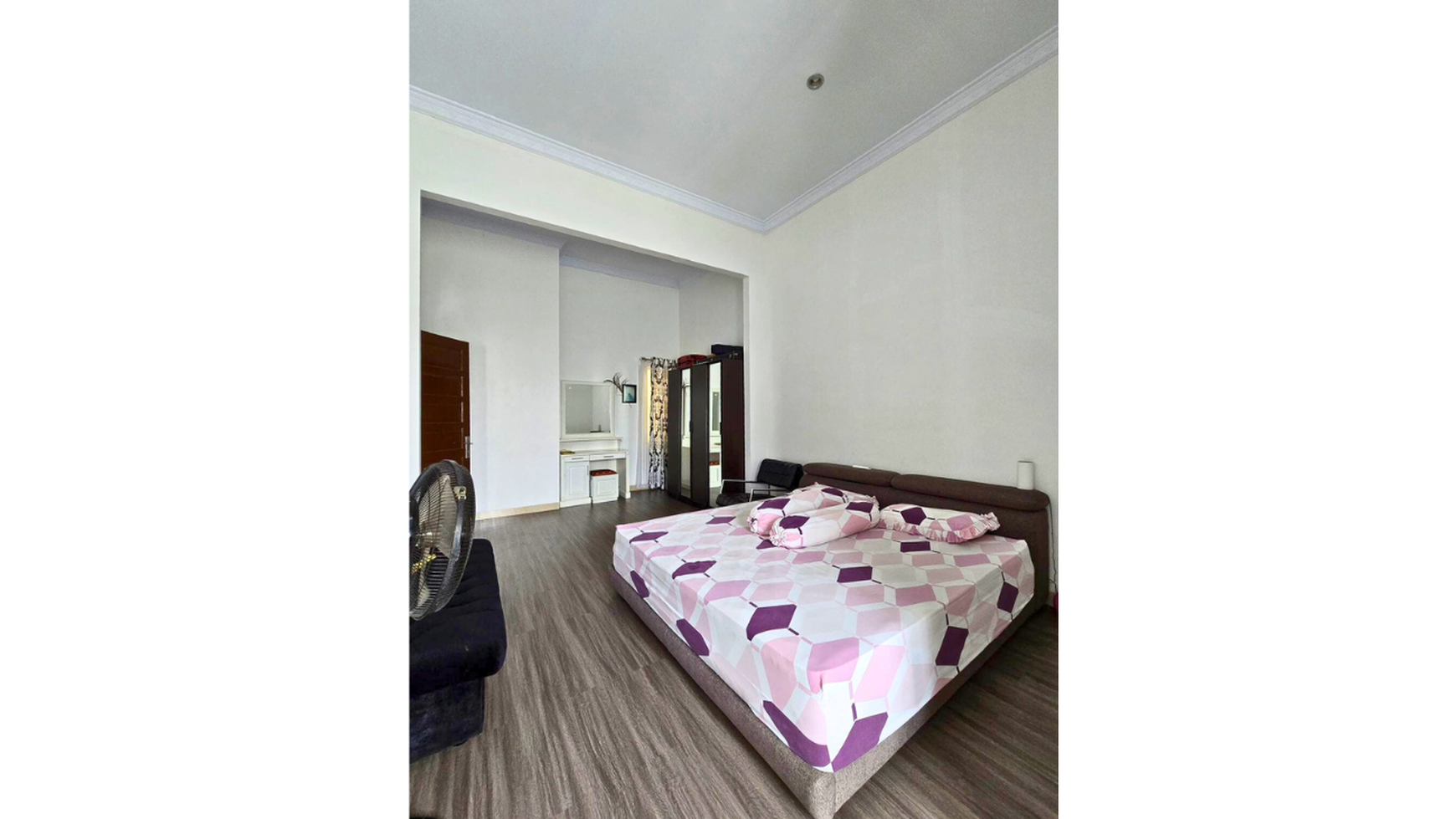 Dijual Rumah Bagus 2 Lantai Siap Huni Furnished Di Duren Sawit, Jakarta TImur