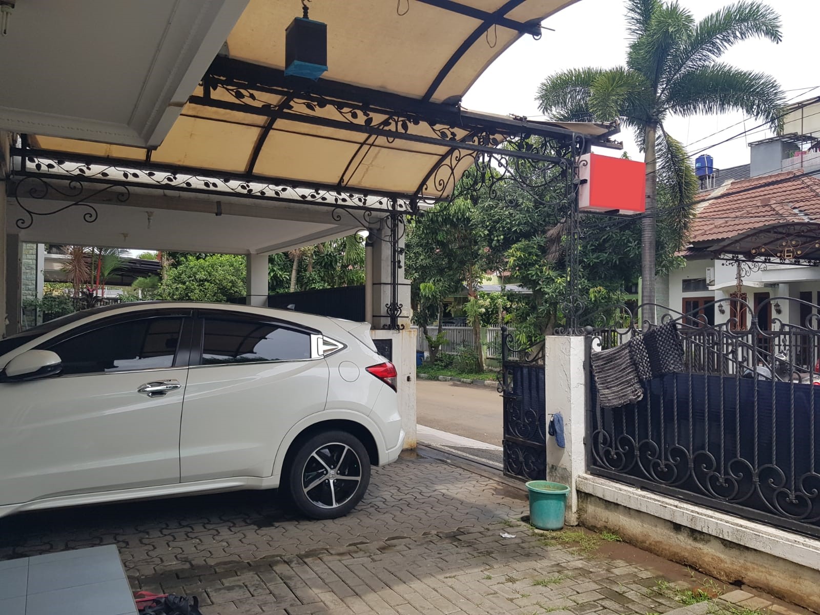 Rumah di Antapani dekat Tanjung Sari Asri Residence