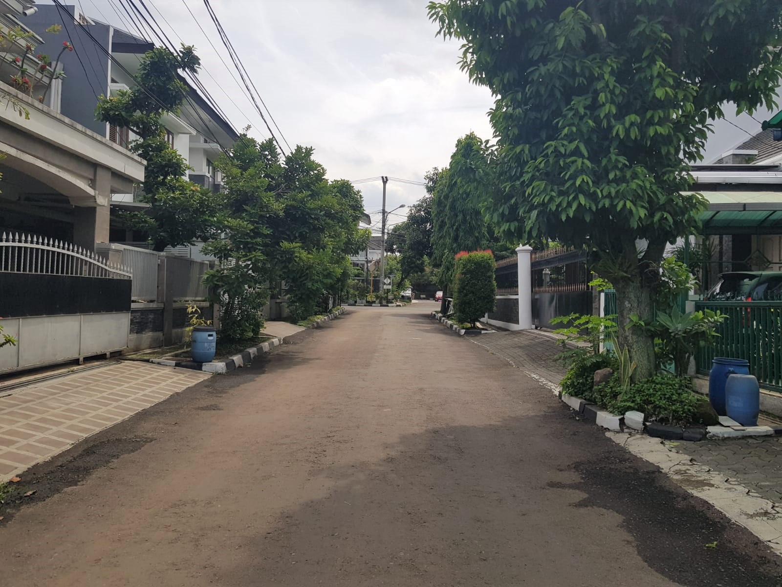 Rumah di Antapani dekat Tanjung Sari Asri Residence