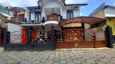 Rumah Tinggal 2 Lantai Lokasi Strategis Dekat kawasan Bisnis Gejayan Depok Sleman 