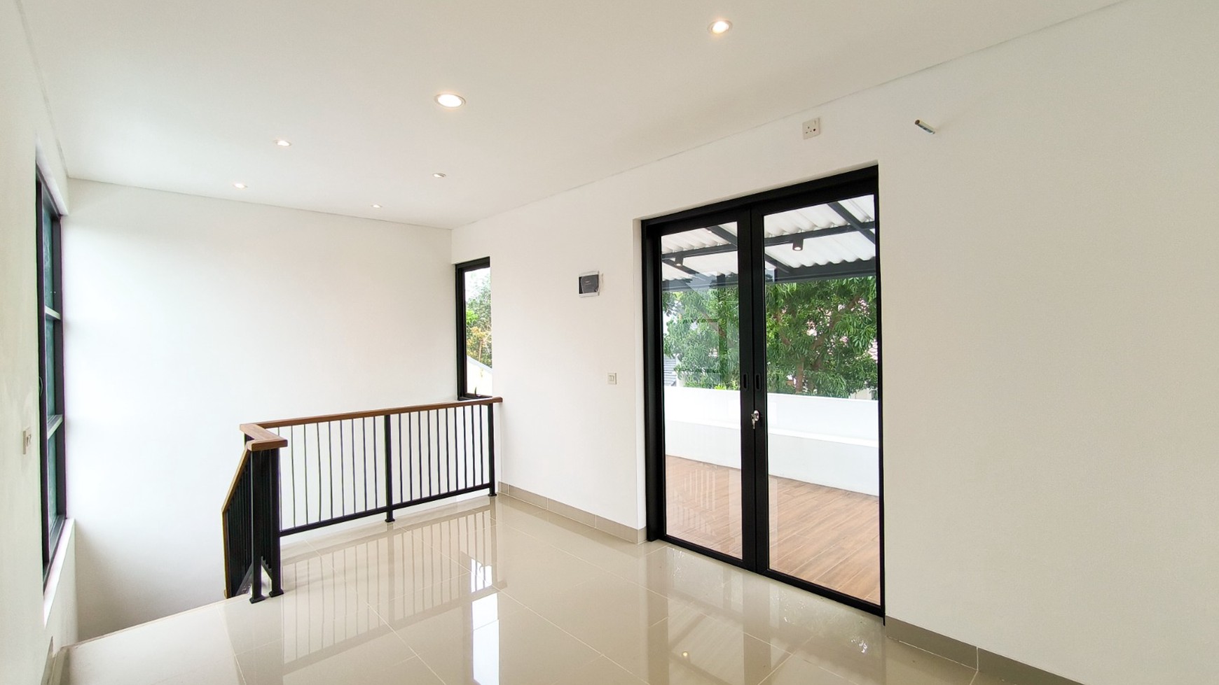 Rumah 2 lantai,Luas Tanah 72,dalam cluster di Bintaro Jaya 9.