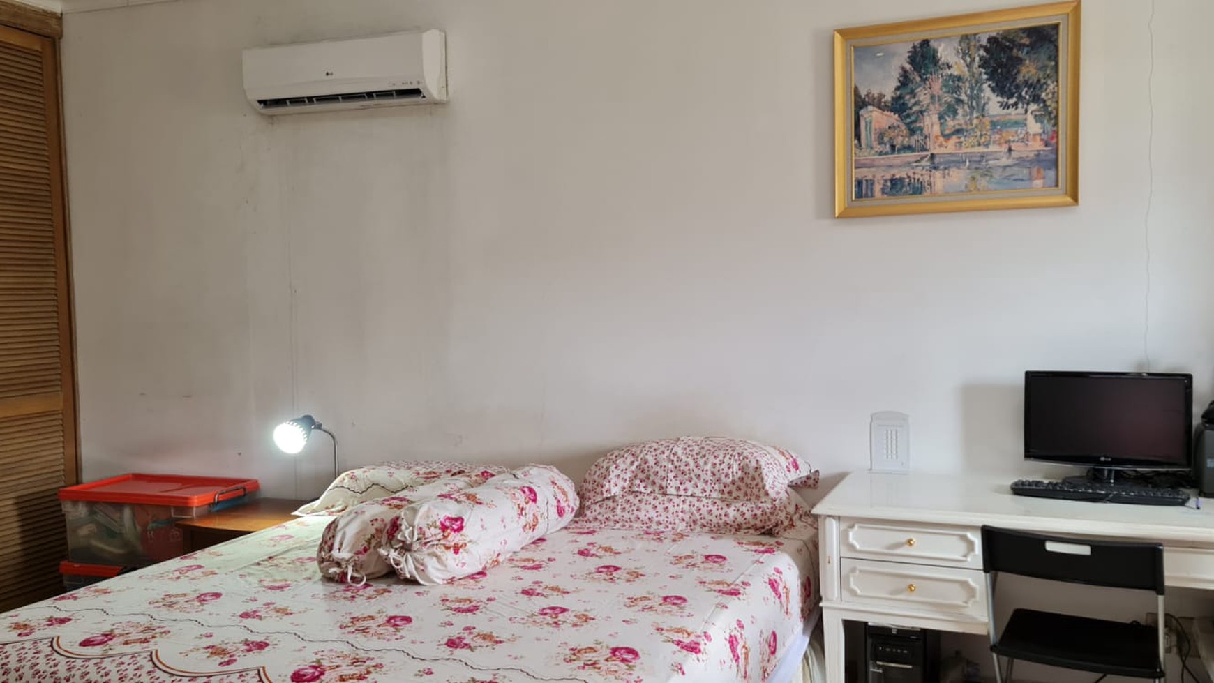 Rumah Bagus Di Pejaten Barat, Villa Palma Jakarta Selatan,