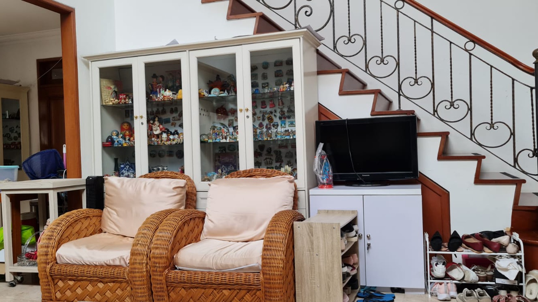 Rumah Bagus Di Pejaten Barat, Villa Palma Jakarta Selatan,