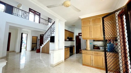 Rumah Bagus Di Pejaten Barat, Villa Palma Jakarta Selatan,