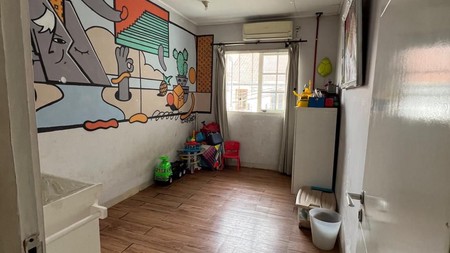 Rumah Bagus di Tebet Timur Dalam Jakarta Selatan.