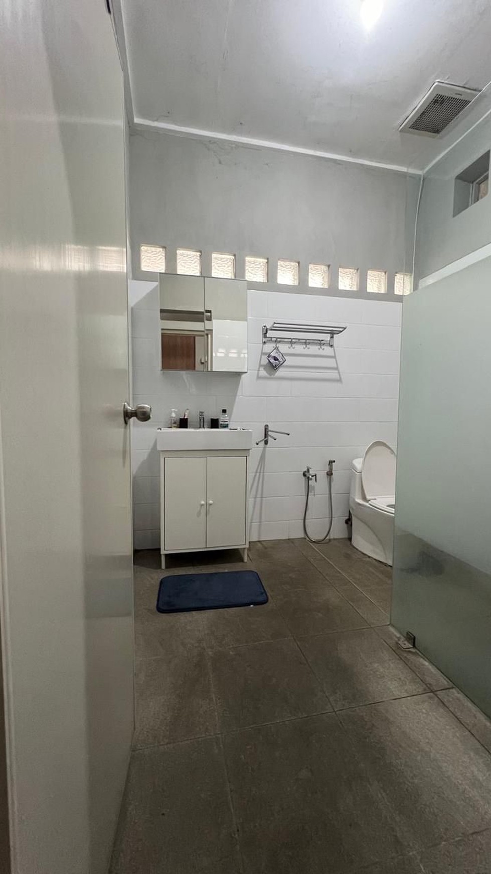 Rumah Bagus di Tebet Timur Dalam Jakarta Selatan.