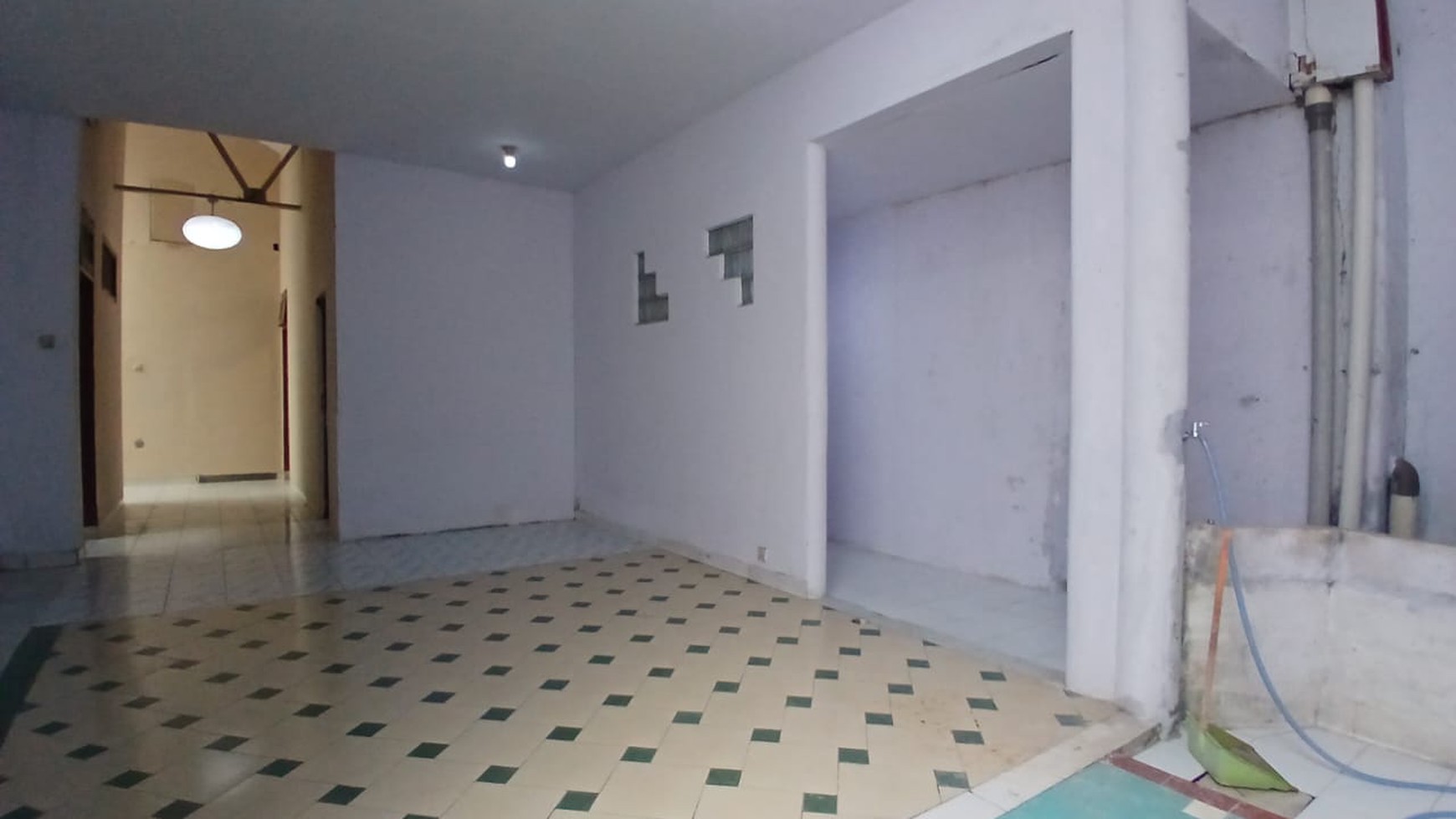 Dijual rumah di Jl.Poncol dekat ke Fatmawati dan Pd.Indah