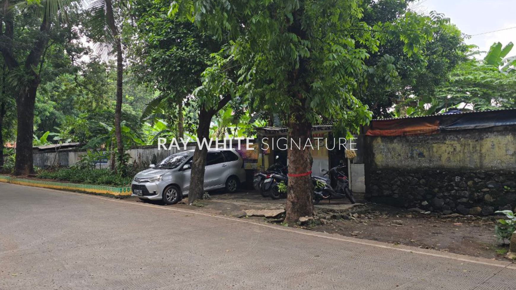 Rumah Hitung Tanah Area Cipete