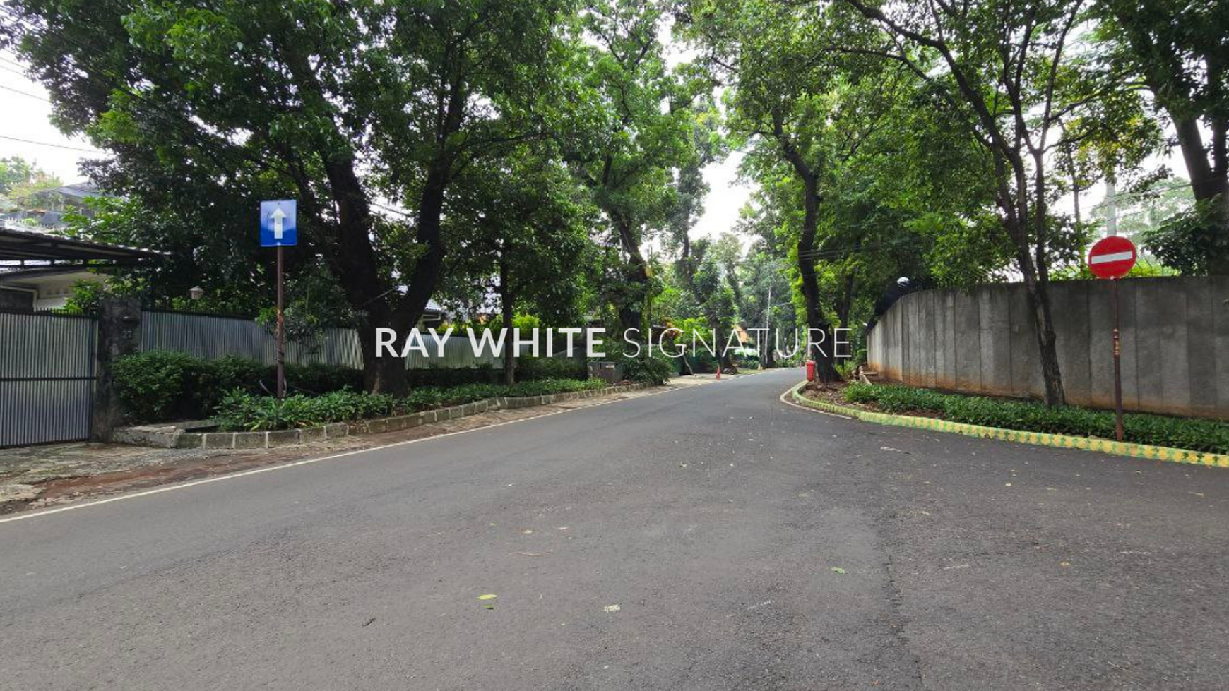 Rumah Hitung Tanah Area Cipete