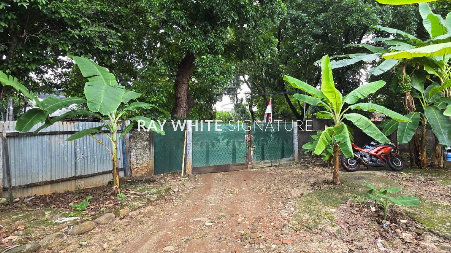 Rumah Hitung Tanah Area Cipete