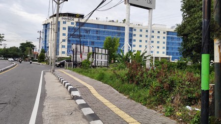 Tanah Pekarangan Luas 319 Meter Persegi Lokasi Dekat Lottemart Maguwoharjo Sleman 