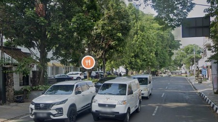 GEDUNG 3 LANTAI MAINROAD PUSAT KOTA SEWA