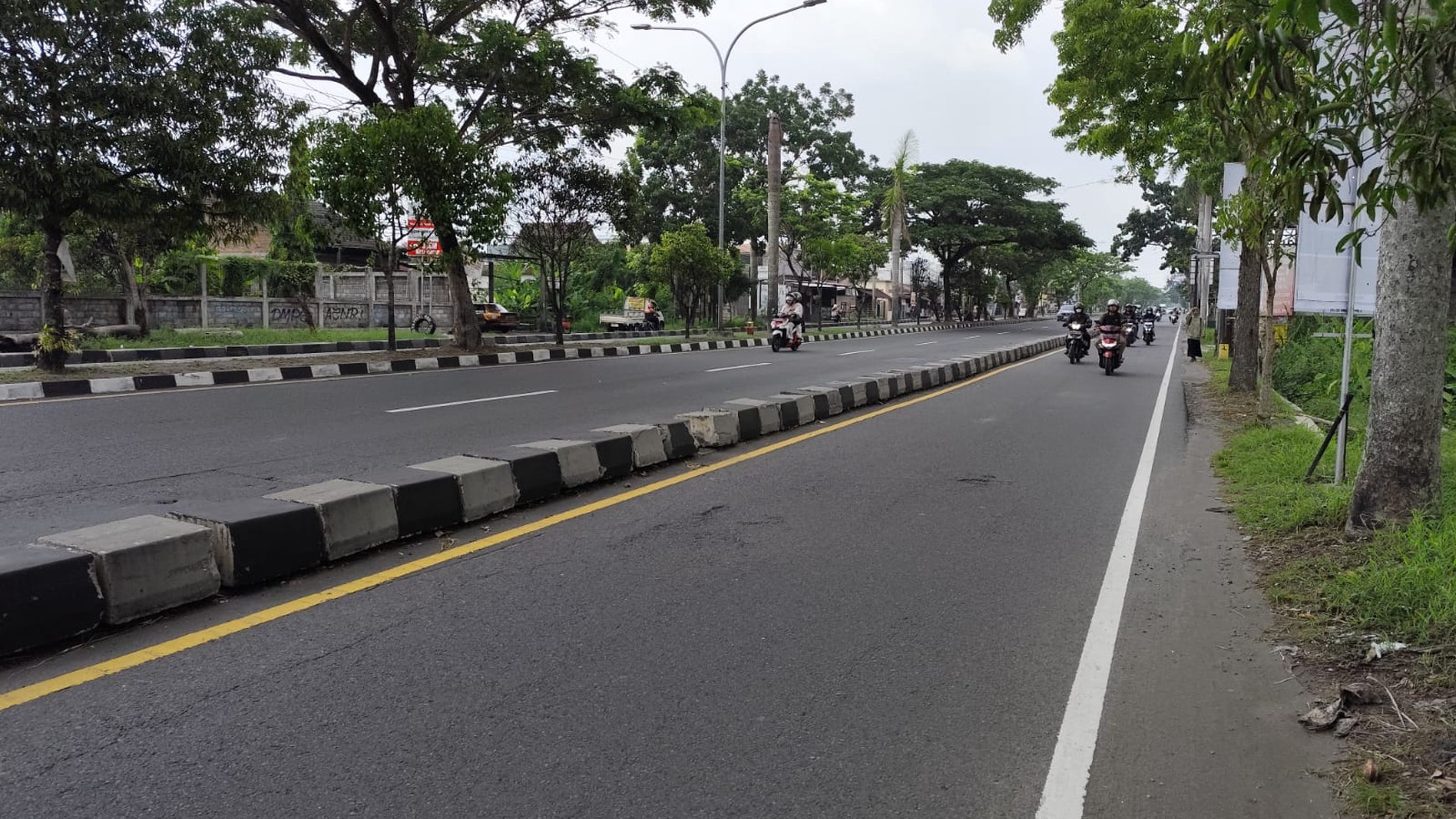 Tanah Pekarangan Luas 2412 Meter Persegi Lokasi Dekat Kampus Alma Ata Kasihan Bantul