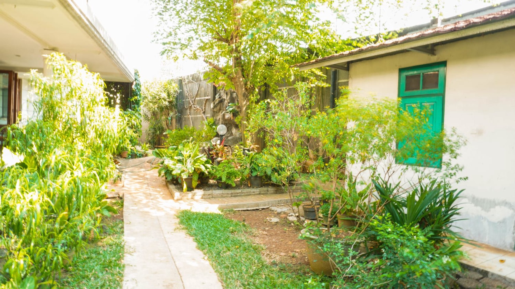 Rumah Elit Mewah & Eksklusif 2 Lantai Di Jalan Gurame Raya, Jakarta Selatan