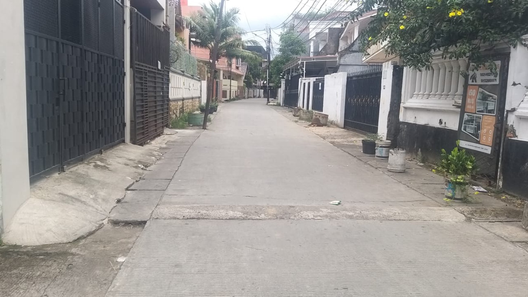 Dijual Rumah 2 Lantai Di Jalan J. Kebon Baru 