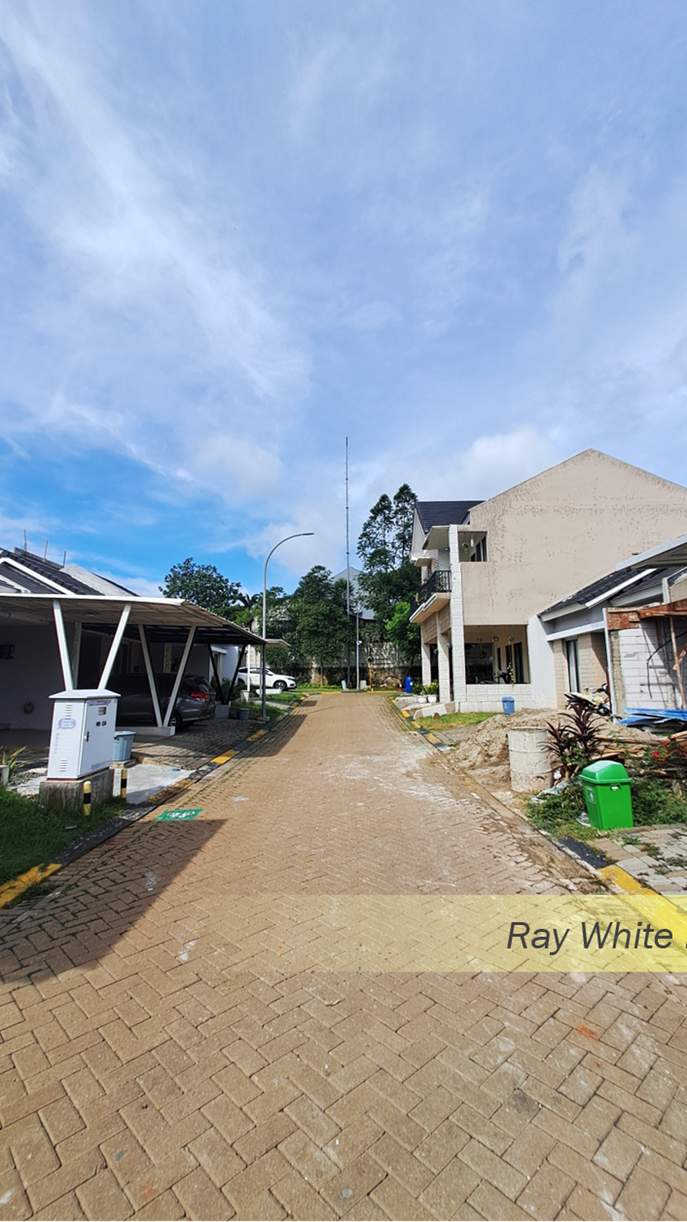 Rumah Minimalis Semi-Furnished di Cluster Fortune Height, Graha Raya Bintaro, Tangsel