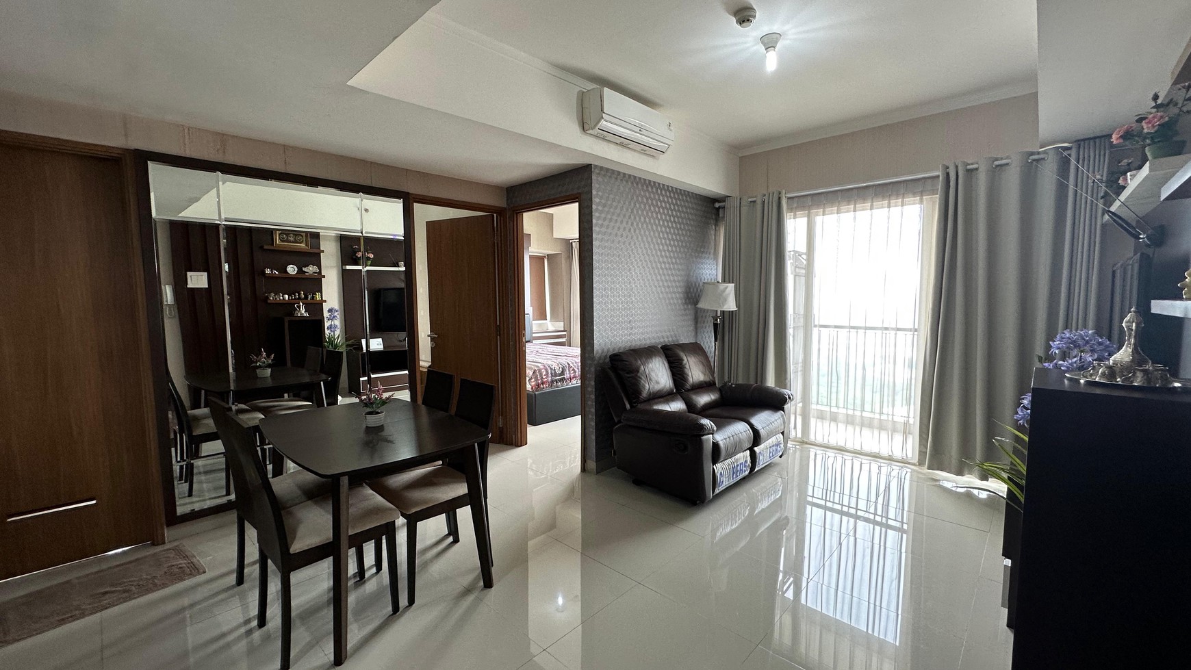 Apartemen Semi-Furnish di Oasis Lippo Cikarang - Lokasi Strategis, Harga Menarik!