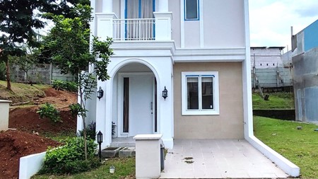 Hot Rent. Rumah bagus Vanya Park Azura, BSD