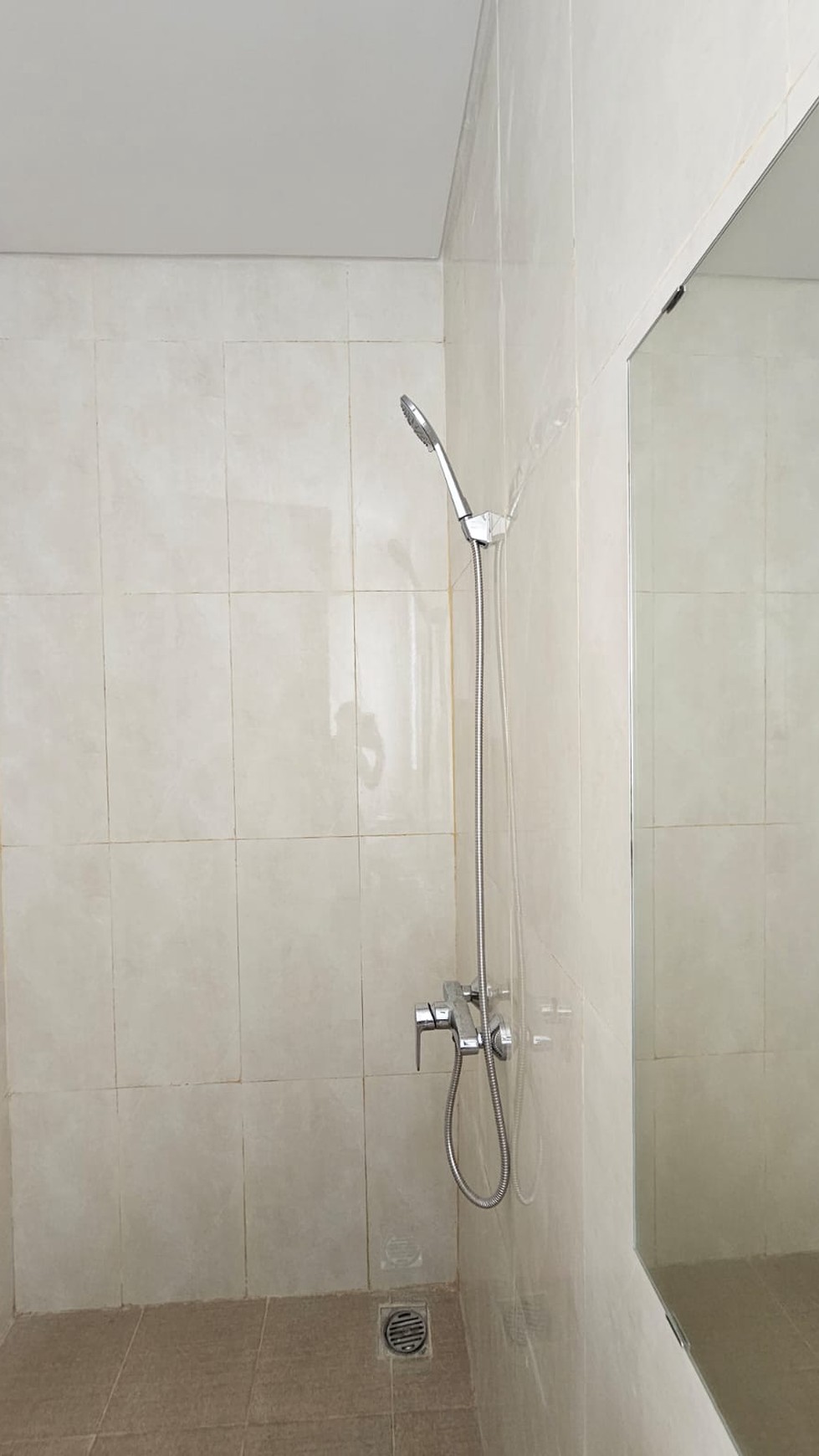 Hot Rent. Rumah bagus Vanya Park Azura, BSD