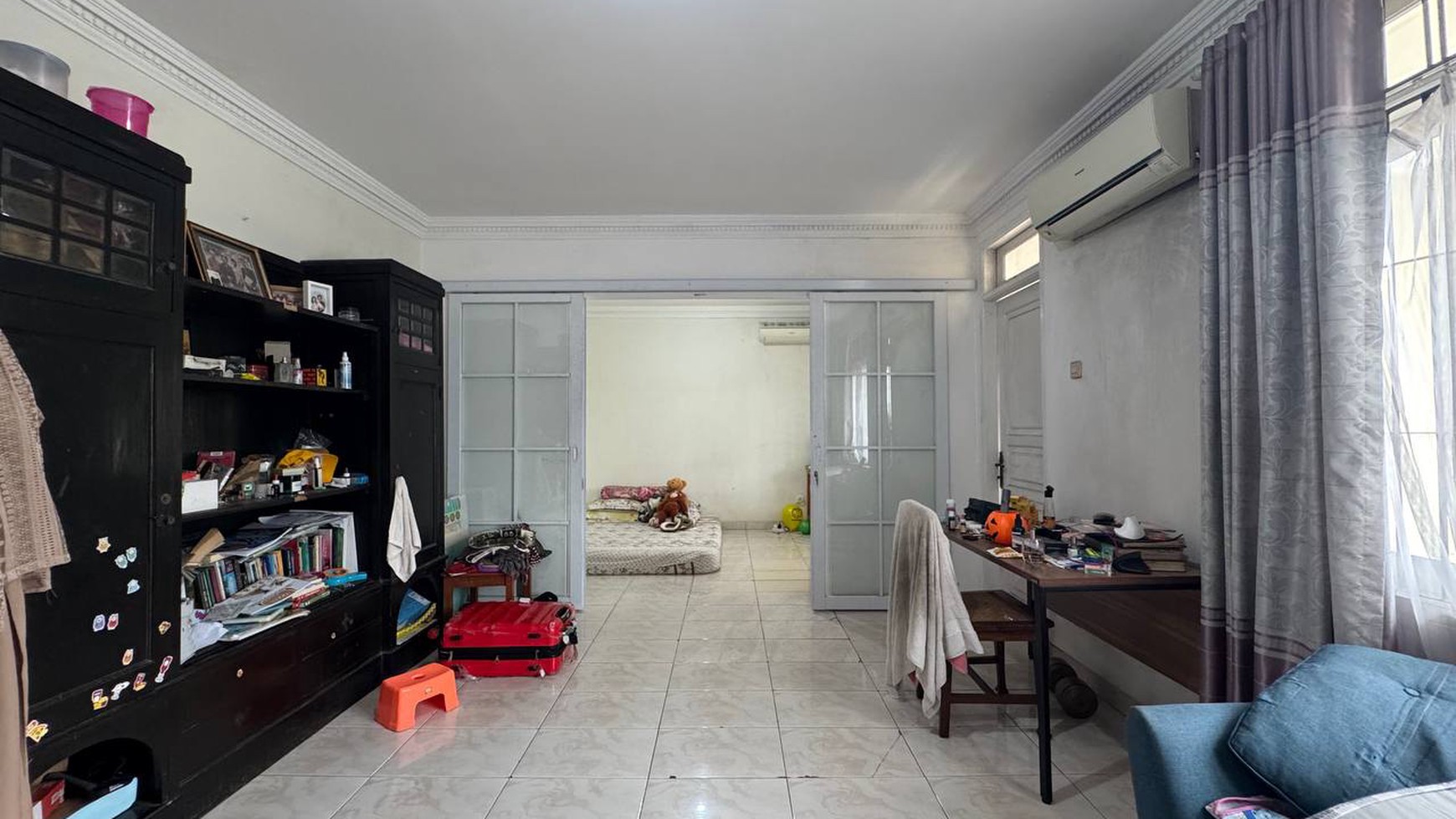 Cinere mega cinere rumah belakang informa luas 350