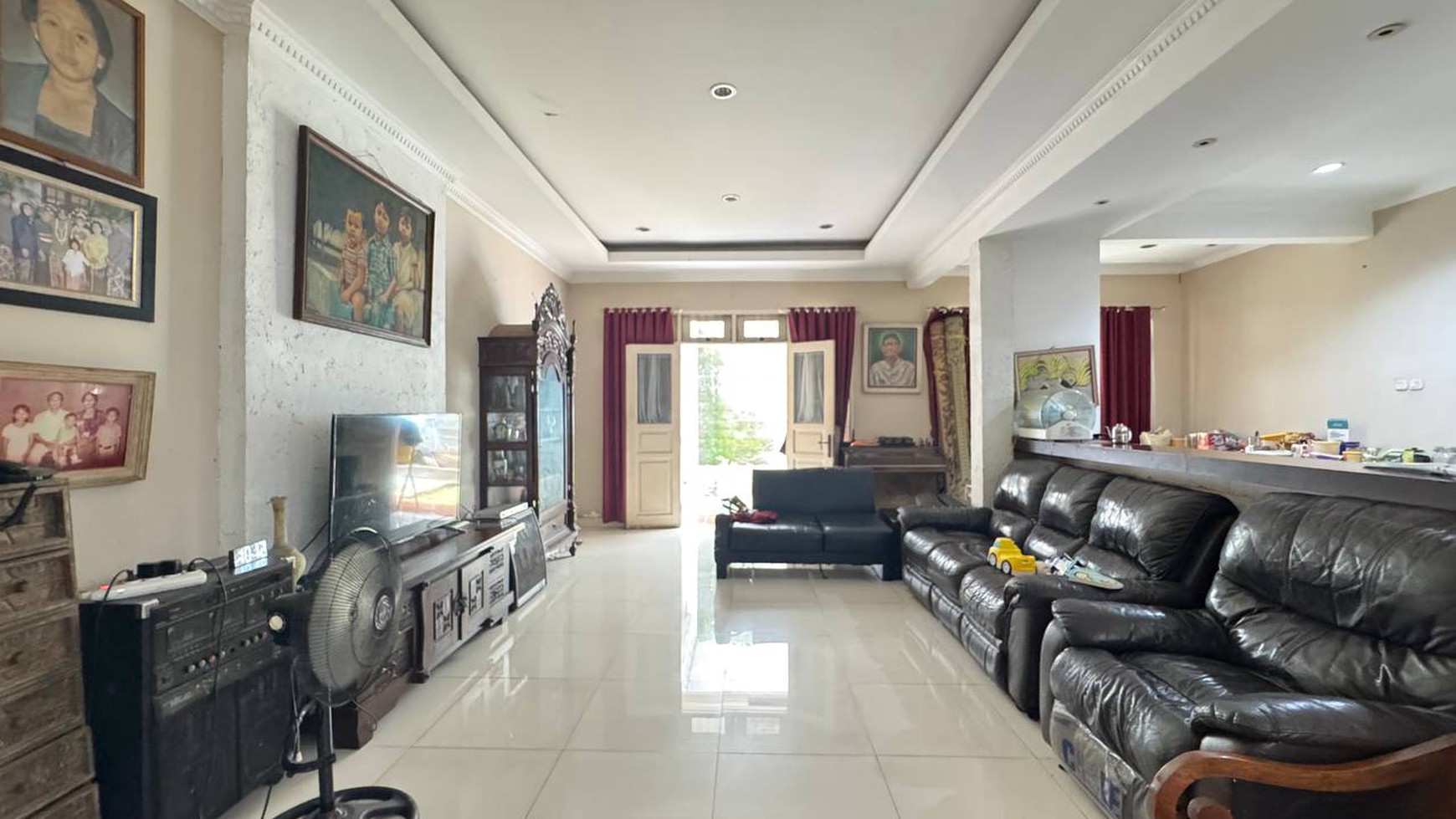 Cinere mega cinere rumah belakang informa luas 350