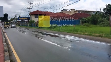 Dijual tanah pinggir jalan