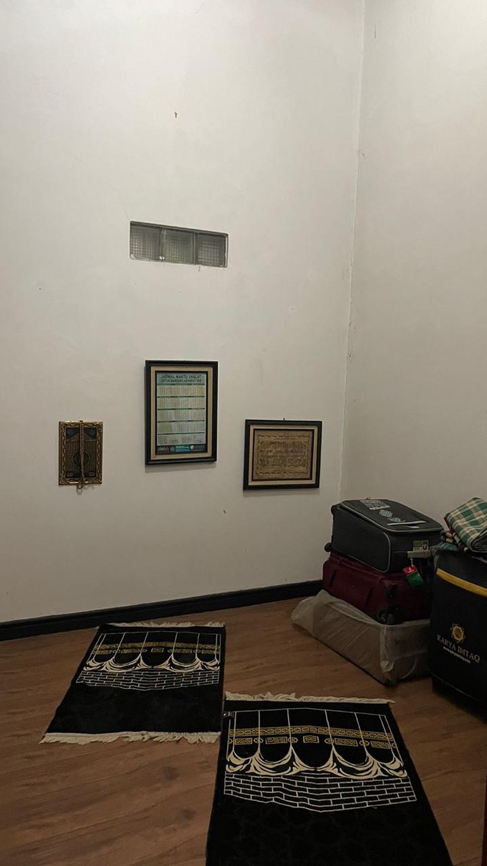 Rumah Asri Semi Furnished di Bandung Kota jl Ancol