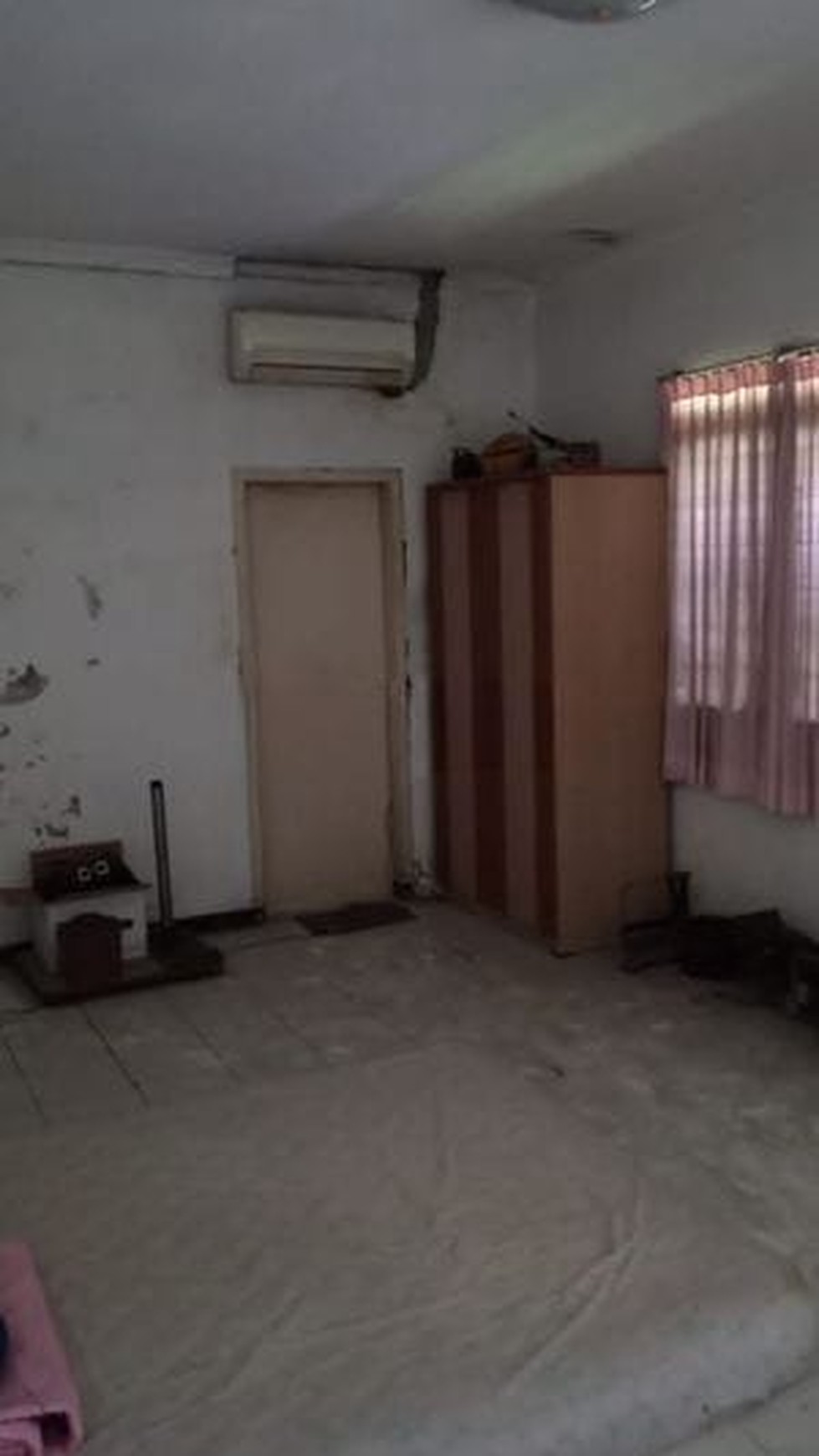 DIJUAL HUNIAN 2 CARPORT STRATEGIS DARMO PERMAI SELATAN