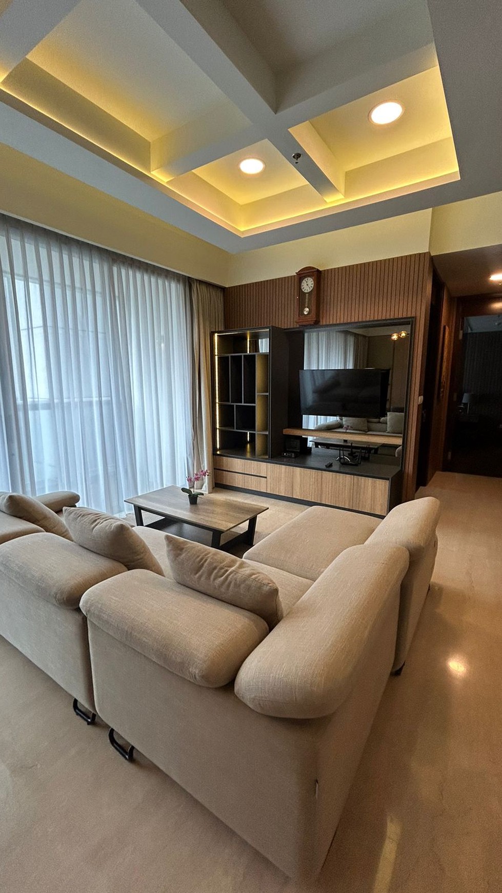 Dijual Unit Apartemen Mewah Anandamaya Residances, Dekat Area Perkantoran dan Pusat Kota - Tanah Abang.