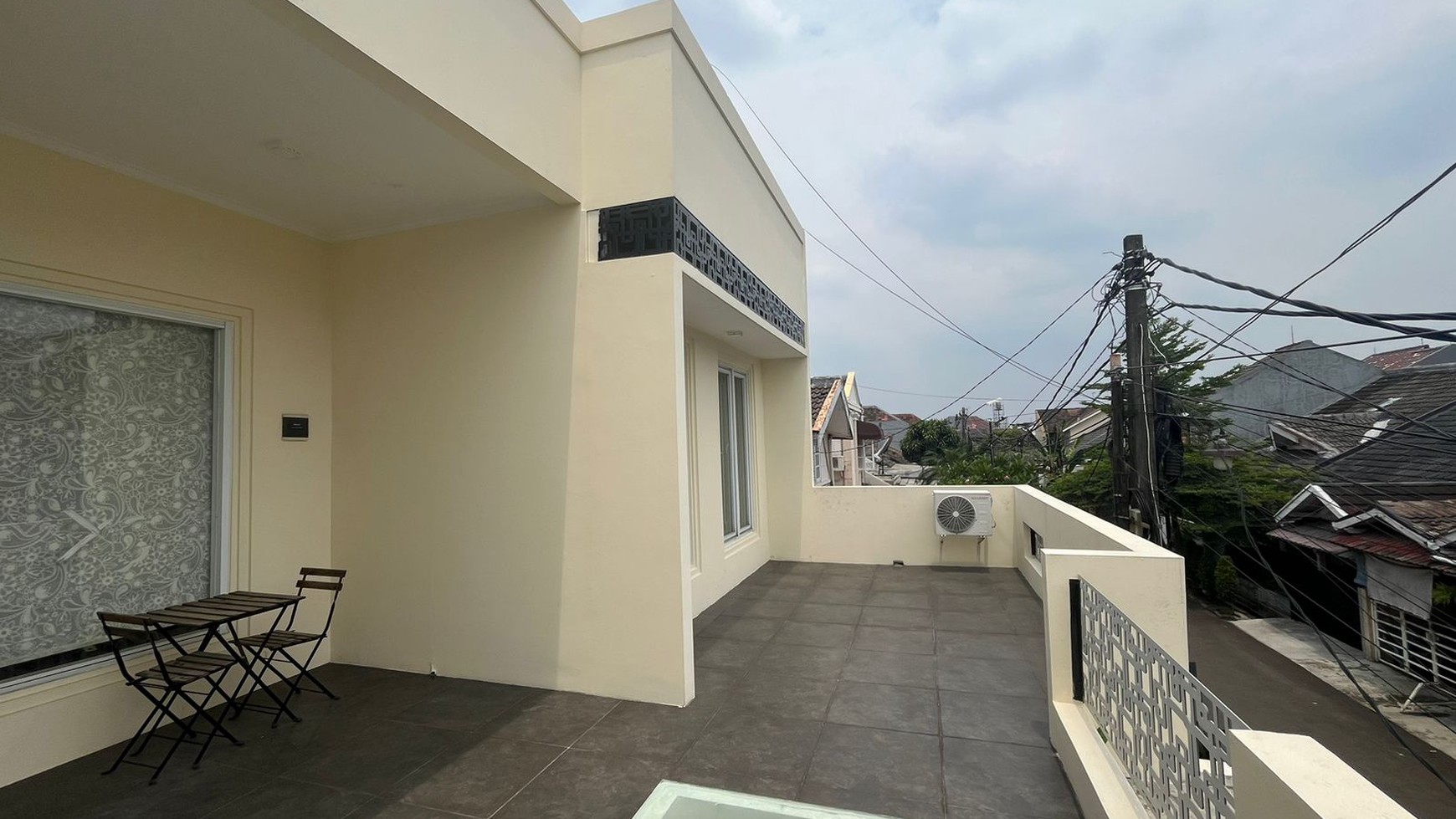 Rumah Hitung Tanah Area Cipete