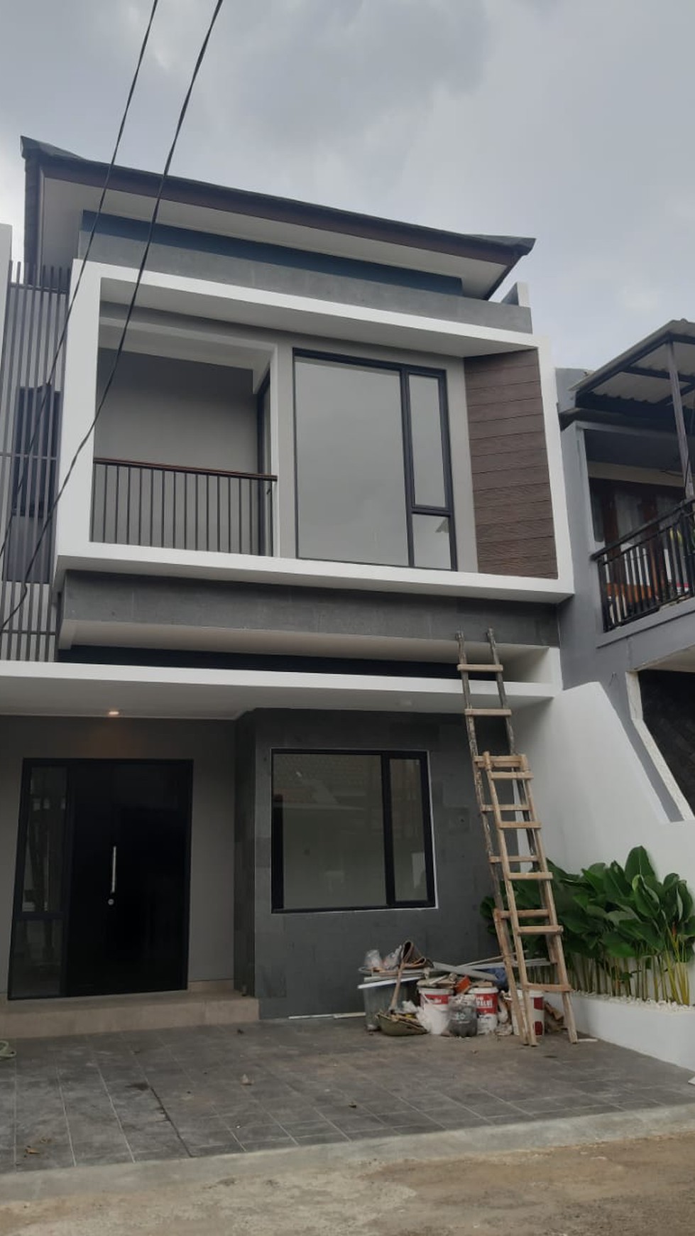 Rumah Hitung Tanah Area Cipete