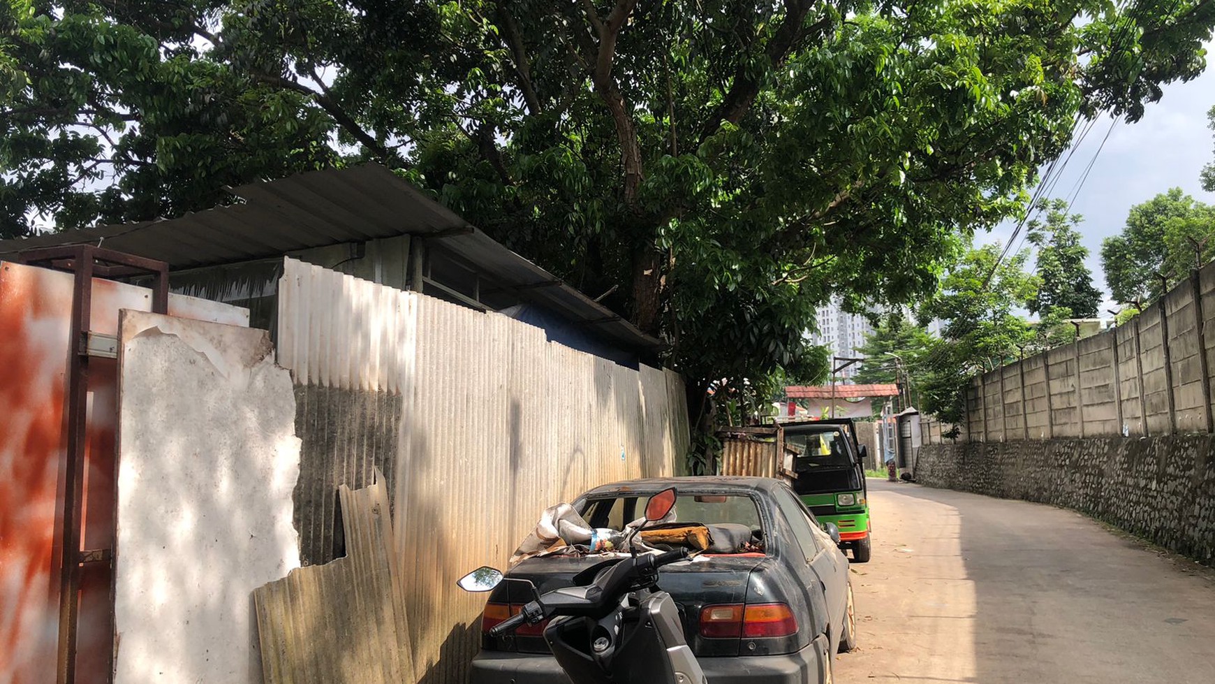 Rumah Hitung Tanah Area Cipete