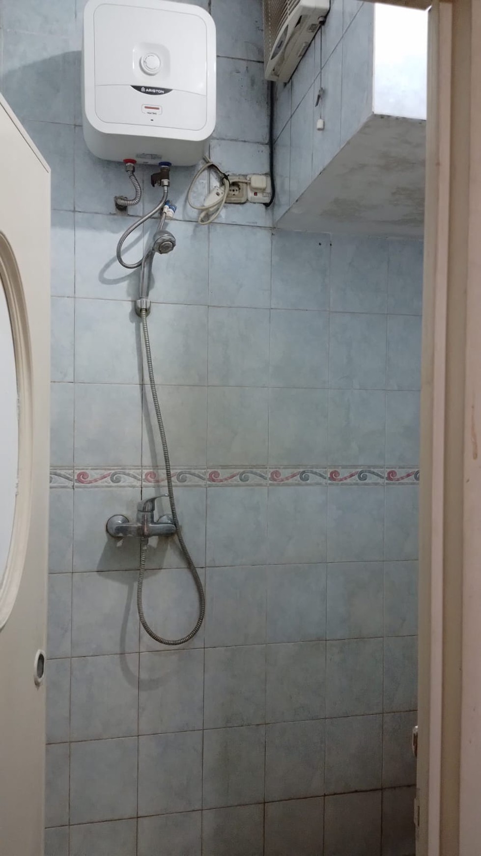 Rumah Strategis dekat STAN Bintaro @Pisok, Bintaro.