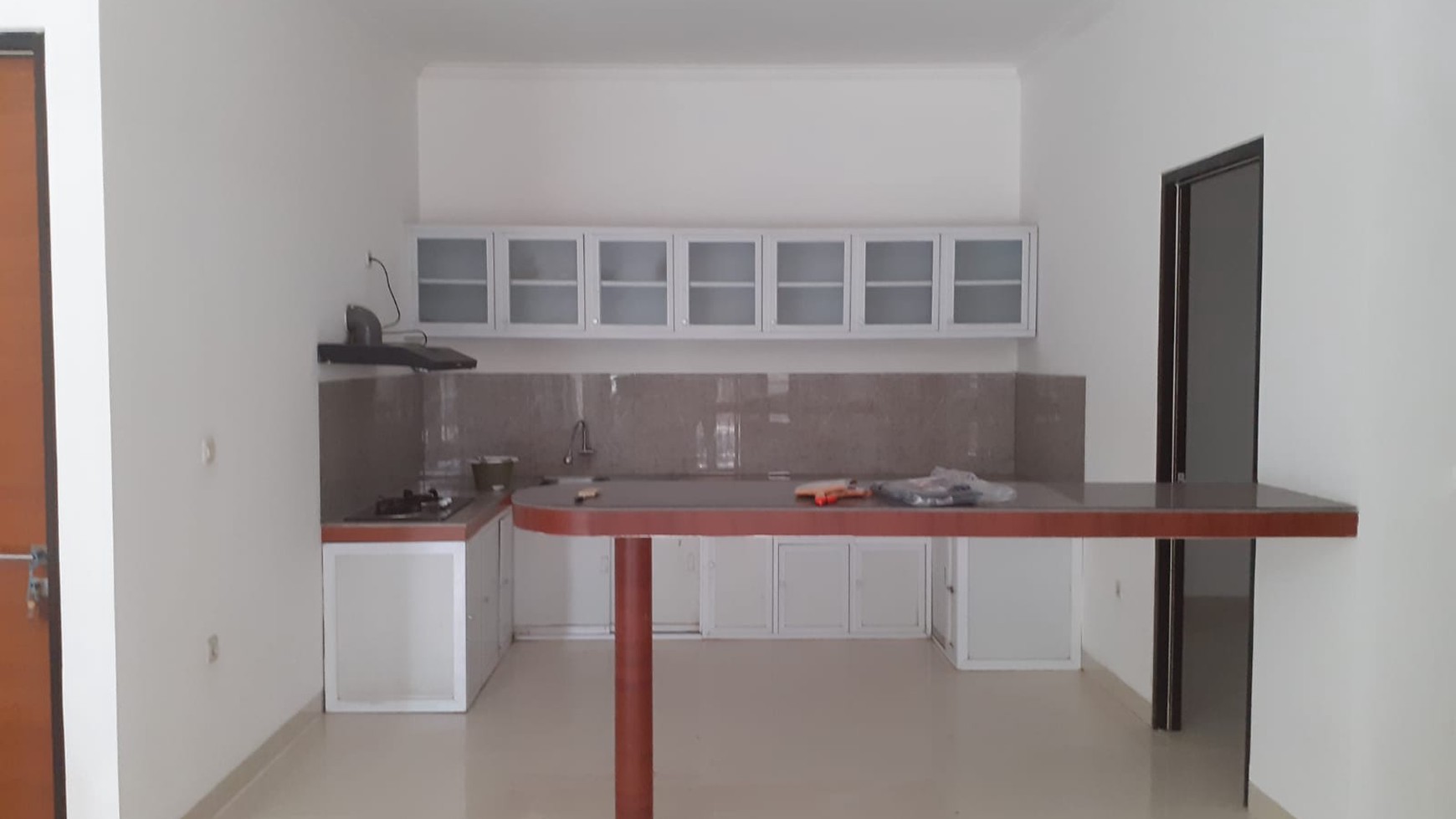 Dijual rumah hunian di Taman permata parahyangan 7 Lippo Karawaci Tangerang