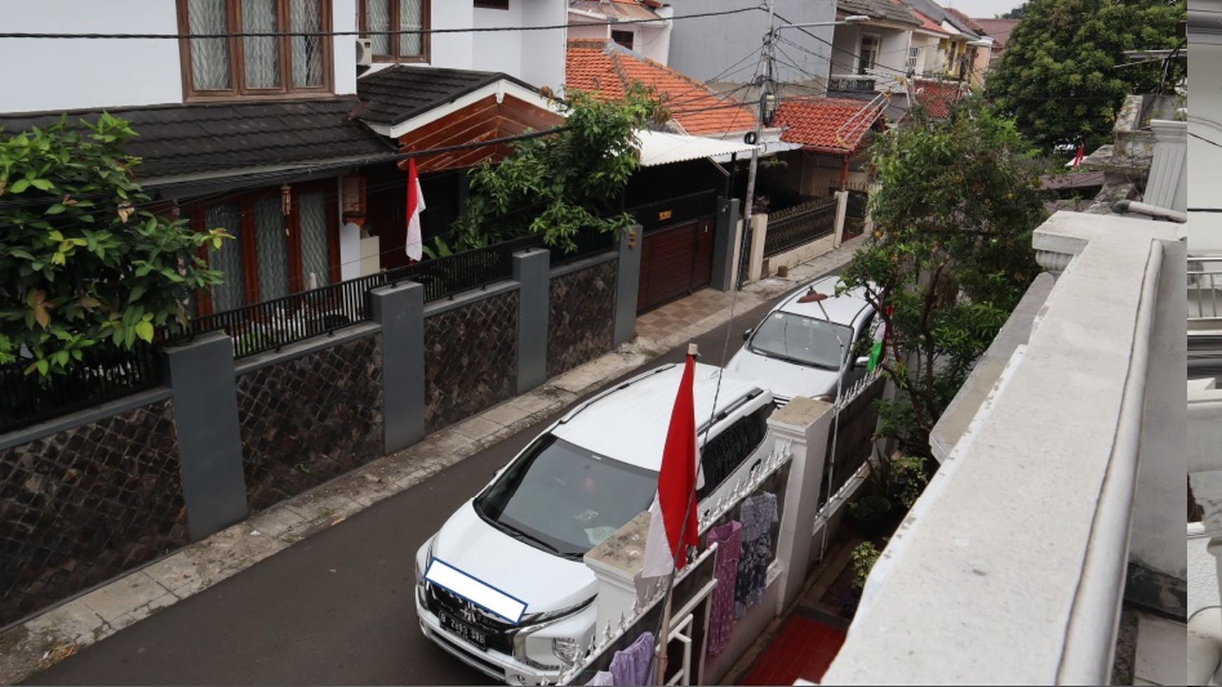 Rumah Strategis 2 Lantai Di Tebet Utara Dengan Jalan 2 Mobil Lega, Hanya 3 Menit Jalan Kaki ke Jl. Abdullah Syafei Dan Jl. Tebet Raya