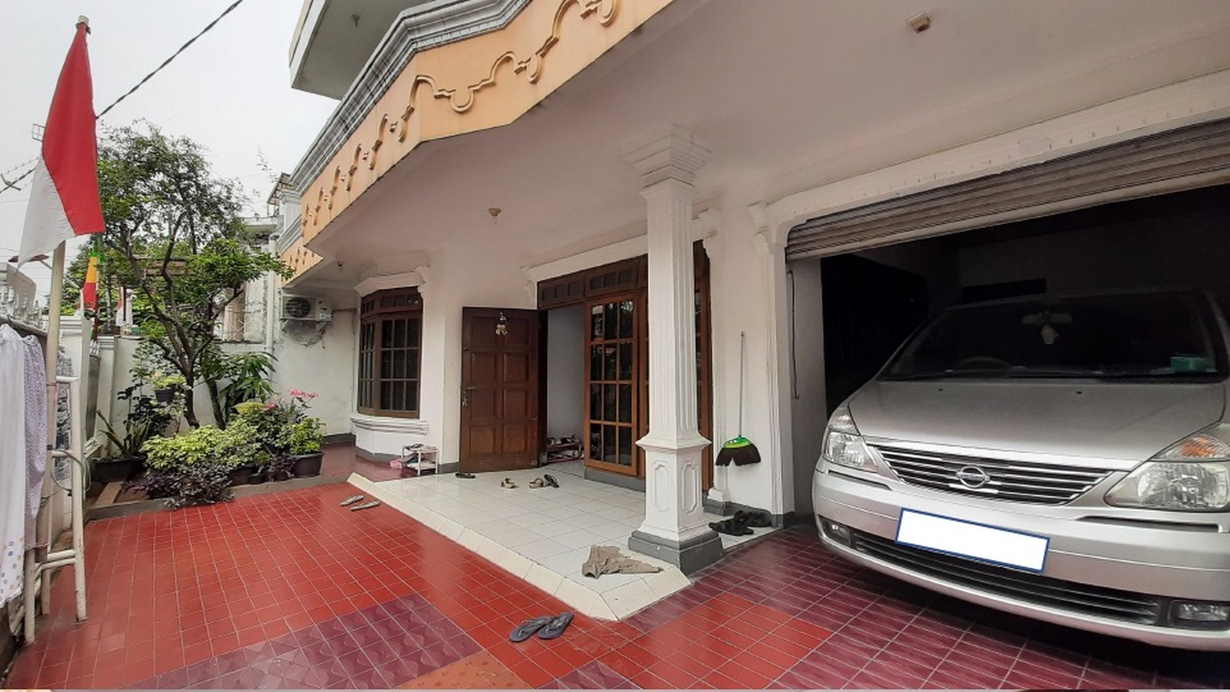 Rumah Strategis 2 Lantai Di Tebet Utara Dengan Jalan 2 Mobil Lega, Hanya 3 Menit Jalan Kaki ke Jl. Abdullah Syafei Dan Jl. Tebet Raya