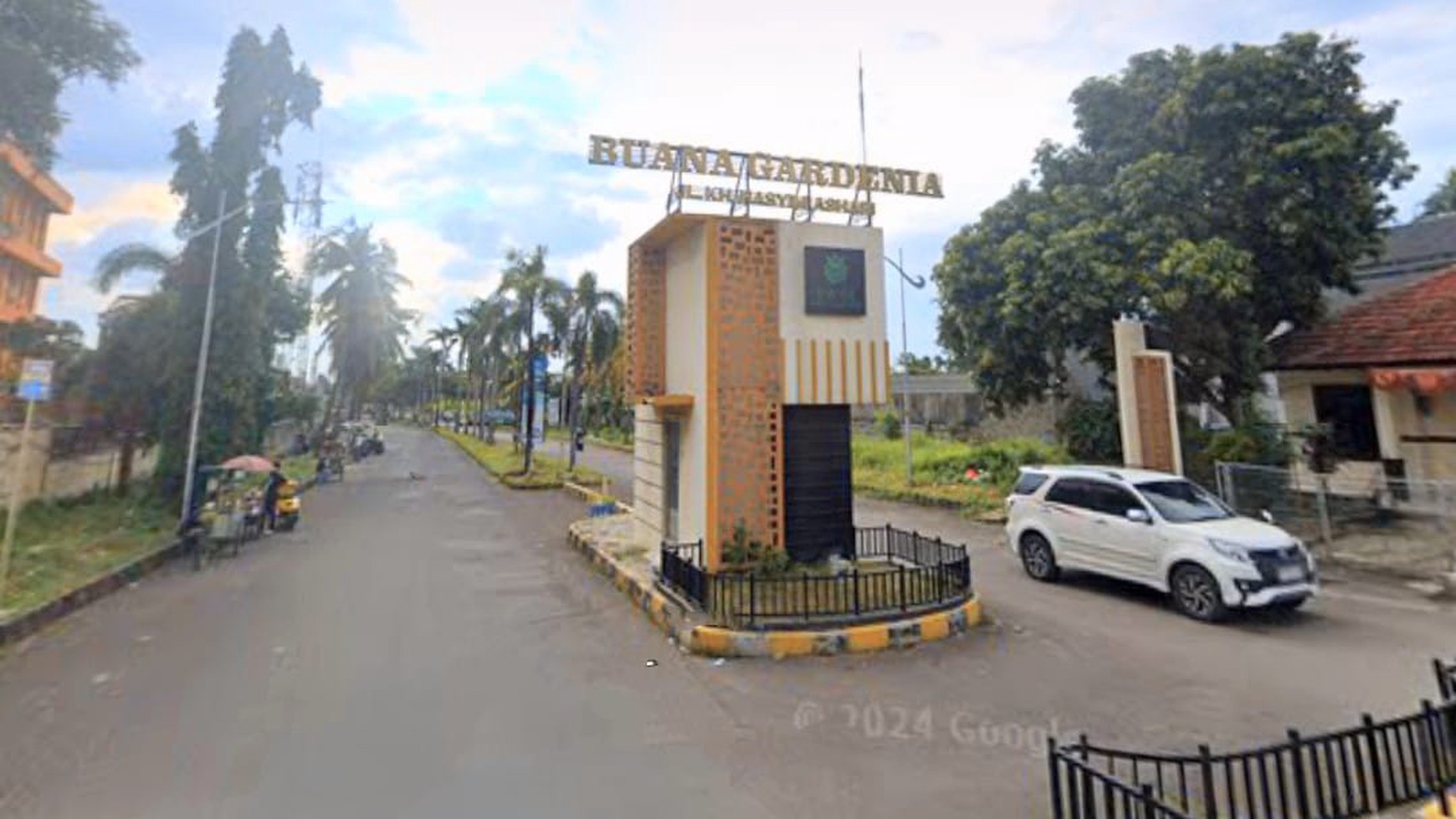 Rumah Bagus Di Perum Buana Gardenia, Jl Megah Buana Pinang Tangerang