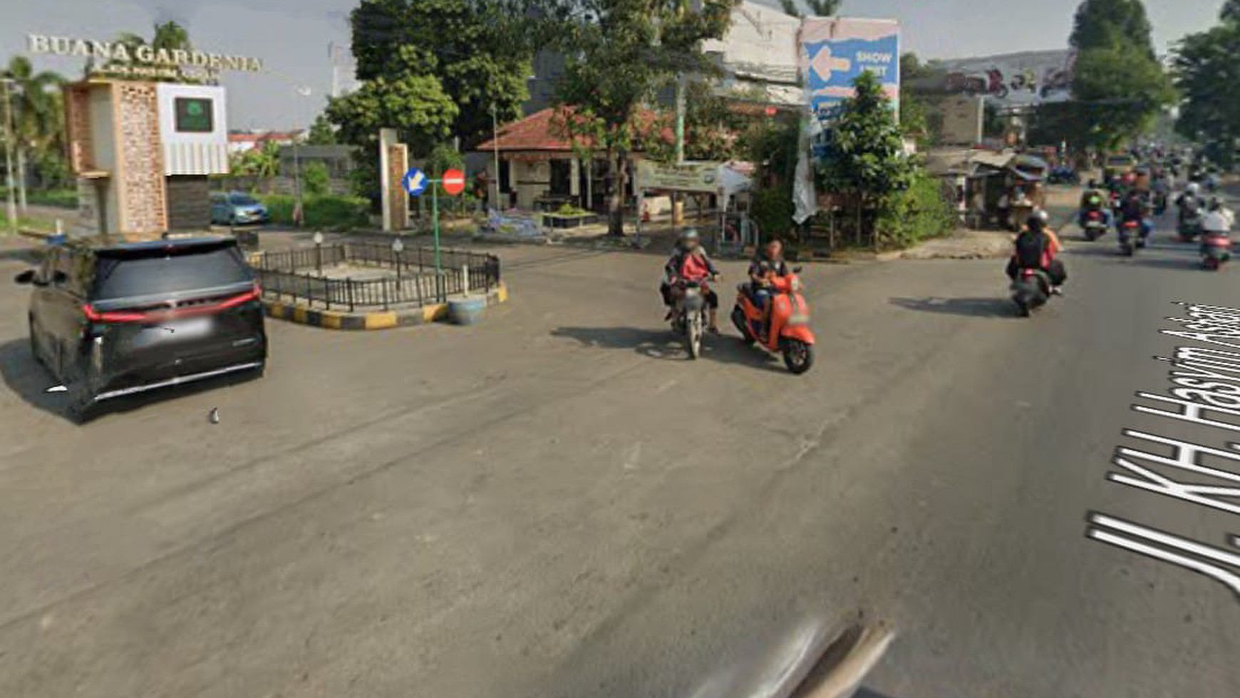 Rumah Bagus Di Perum Buana Gardenia, Jl Megah Buana Pinang Tangerang