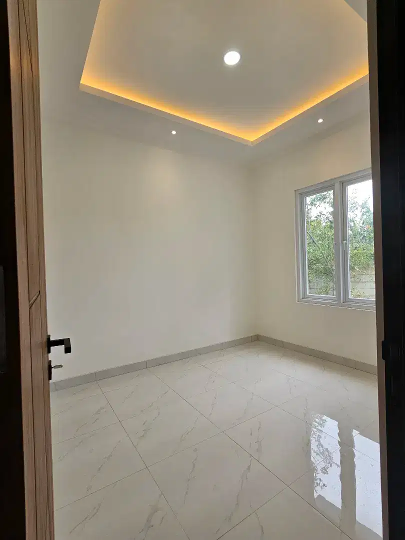 Jarang Ada. Rumah brand new di Vanya Park Azura, BSD