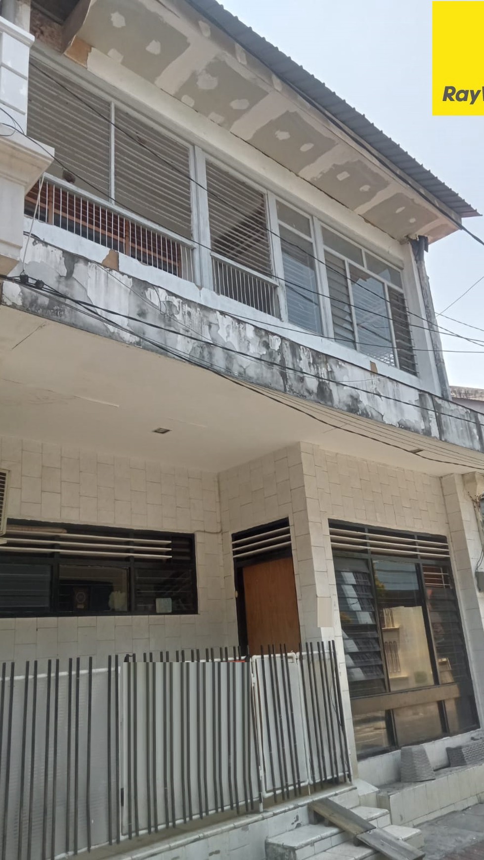 Dijual Rumah 2 lantai di Kalimas Madya Surabaya
