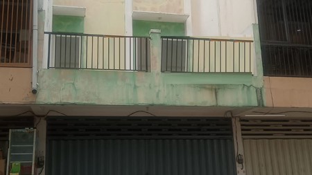 Dijual Ruko 2 lantai di Jalan Kedung Cowek Surabaya