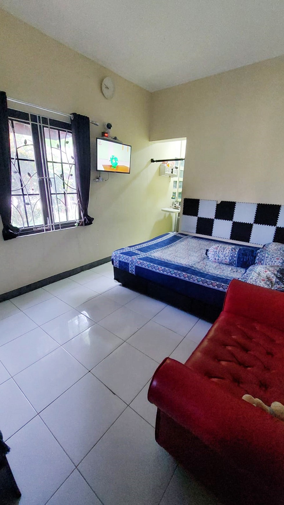 Rumah Bagus Di Town House Sektor 9 Ciputat Tangerang Selatan