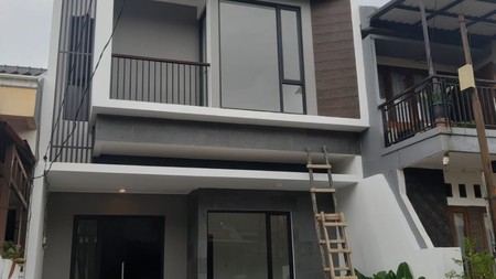 Rumah Bagus Di Graha Raya Bintaro Jaya Tangerang Selatan