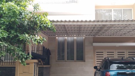 Rumah Asri dengan Hunian Nyaman dan Lokasi Strategis di Bintaro